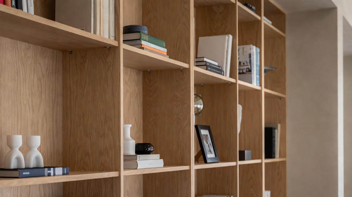 Custom oak bookshelf